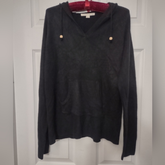 Carolyn Taylor Hooded Sweater - Picture 1 of 5